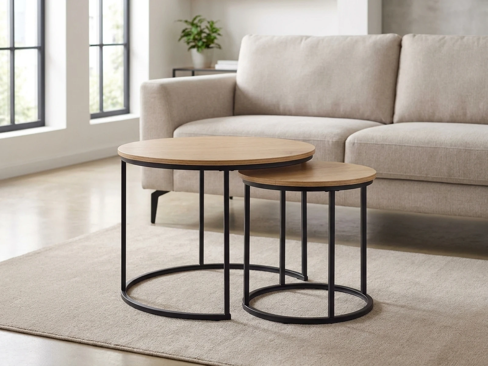 Zestaw 2 Stolików Kawowych Okrągłych Jasny Dąb